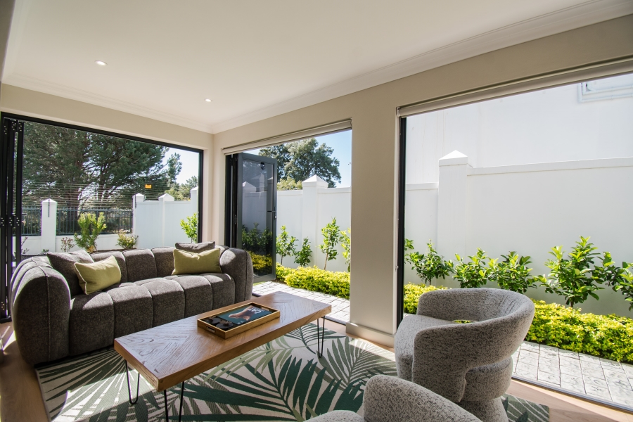 3 Bedroom Property for Sale in Helderberg Village Western Cape